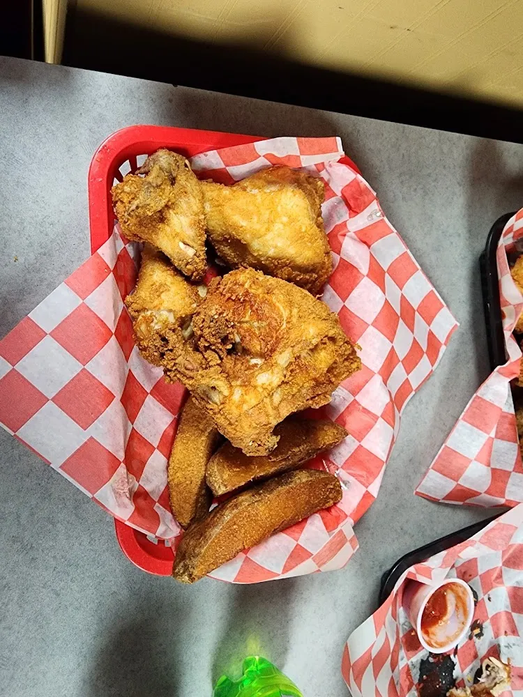 Chicken and JoJos